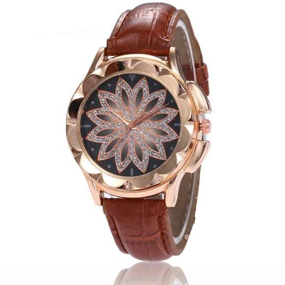 [BLUE]😍Stainless Steel and Pu leather ladies Watch🎁 - Picture 5 of 6